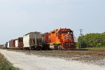 L510 arrives after a jaunt to Waukesha to do its morning switching